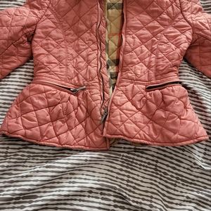 Vest Burberry for girl 7-9Y